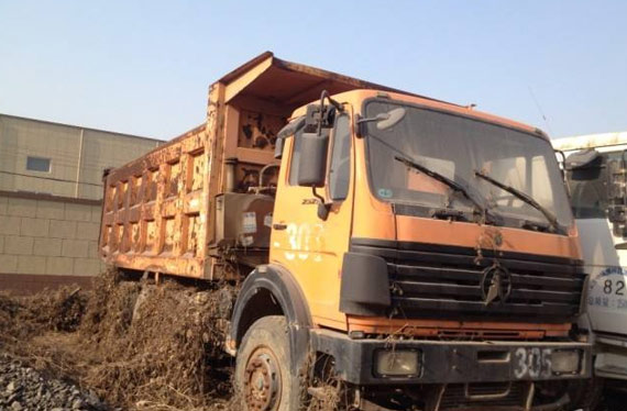 重庆唐山报废车回收,车辆报废回收公司